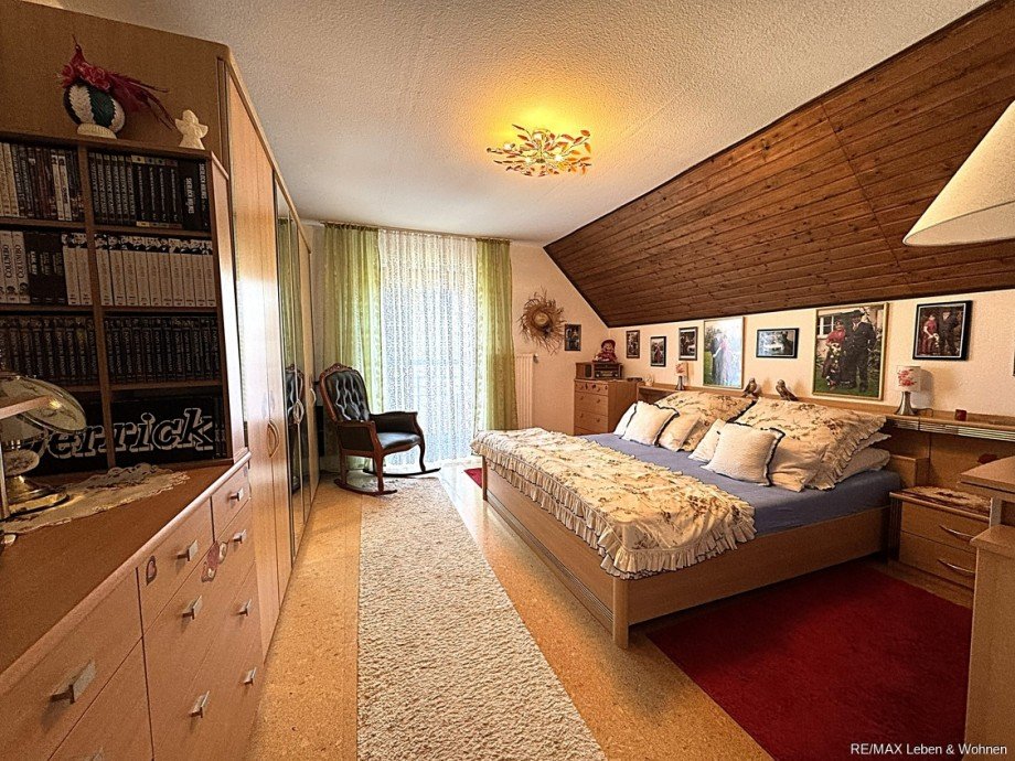 Schlafzimmer 1 Einfamilienhaus Erdweg / Kleinberghofen