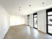 Raum Moderne Gewerbeeinheit in Geisenfeld zu vermieten !
B�ro / Praxis / Gewerbe
5 Zimmer / 104,5m�