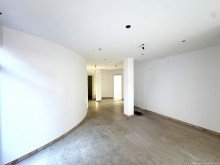 Flur Moderne Gewerbeeinheit in Geisenfeld zu vermieten !
B�ro / Praxis / Gewerbe
5 Zimmer / 104,5m�
