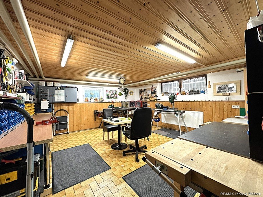 Keller Werkstatt Einfamilienhaus Erdweg / Kleinberghofen