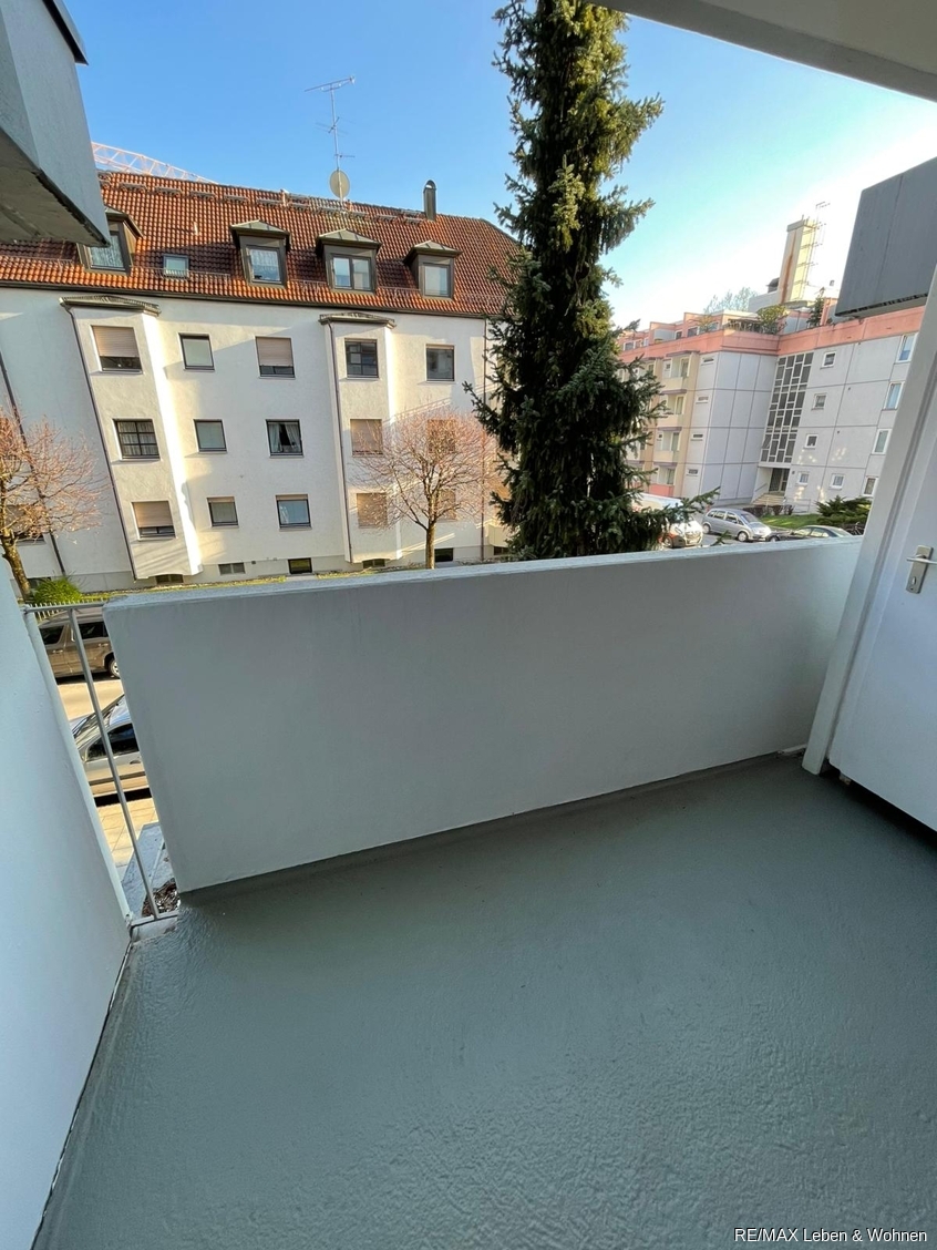 Balkon Etagenwohnung Milbertshofen