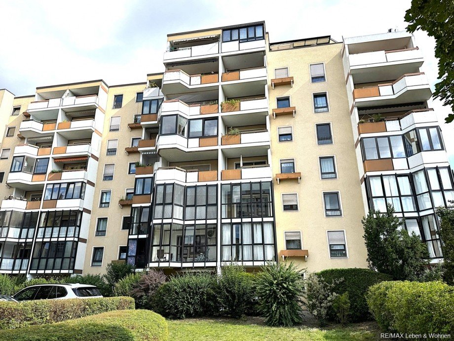Front Etagenwohnung Augsburg