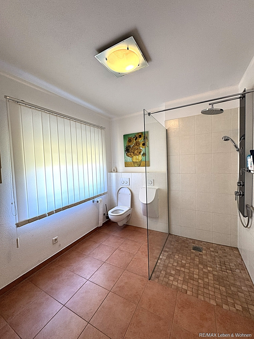 BAD EG Einfamilienhaus Inchenhofen