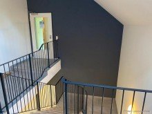 Treppenhaus Karlsfeld

B�ro / Sport / Gesundheit / 

Gro�e B�rofl�chen zu vermieten.
Ausstattung nach Absprache.