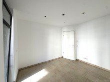 Zimmer Moderne Gewerbeeinheit in Geisenfeld zu vermieten !
B�ro / Praxis / Gewerbe
5 Zimmer / 104,5m�
