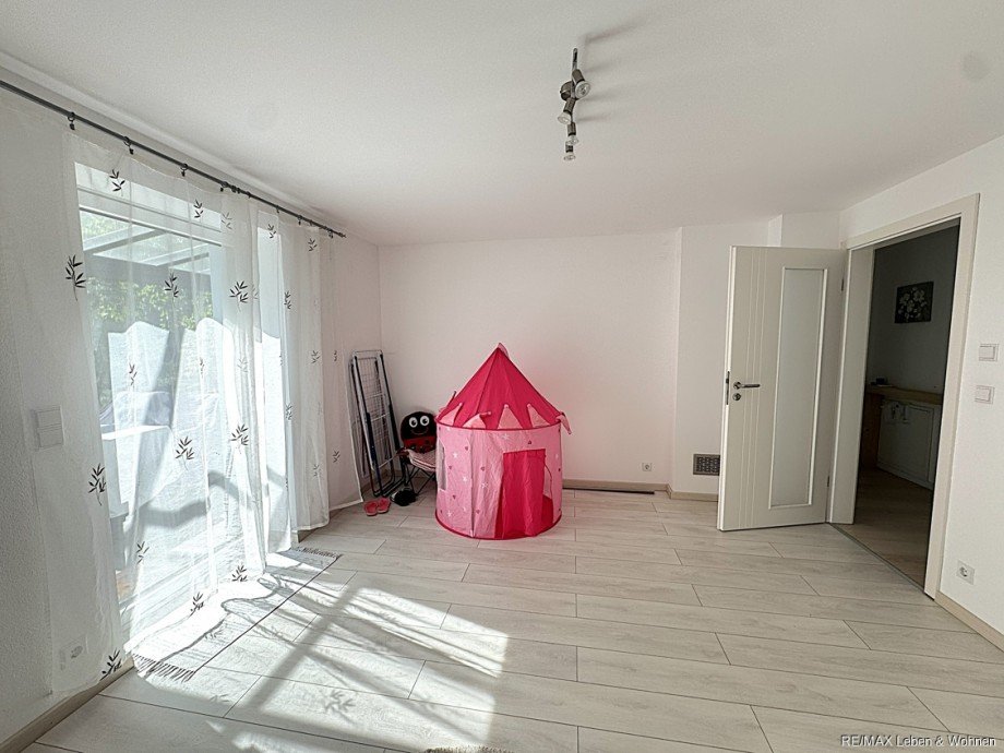 B�ro / G�stezimmer EG Einfamilienhaus Fahlenbach