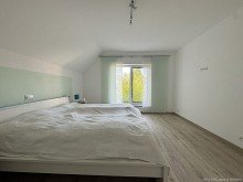 Schlafenzimmer 1.OG 2 OG Traumhaus sucht neue Familie !
Kernsaniertes und modernes EFH mit Kaltwintergarten und gro�em Garten