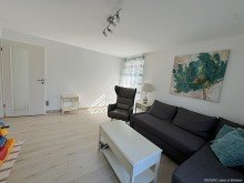 Wohnzimmer Traumhaus sucht neue Familie !
Kernsaniertes und modernes EFH mit Kaltwintergarten und gro�em Garten